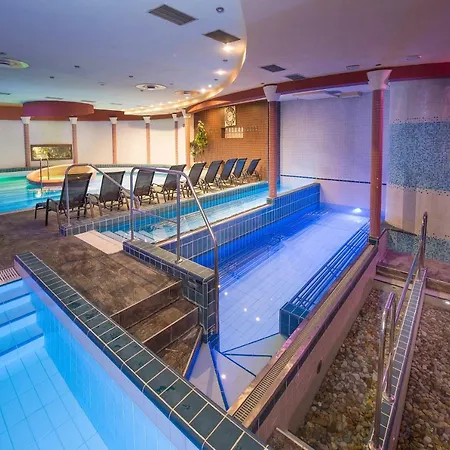 Hotell Therma Nea Dunajská Streda